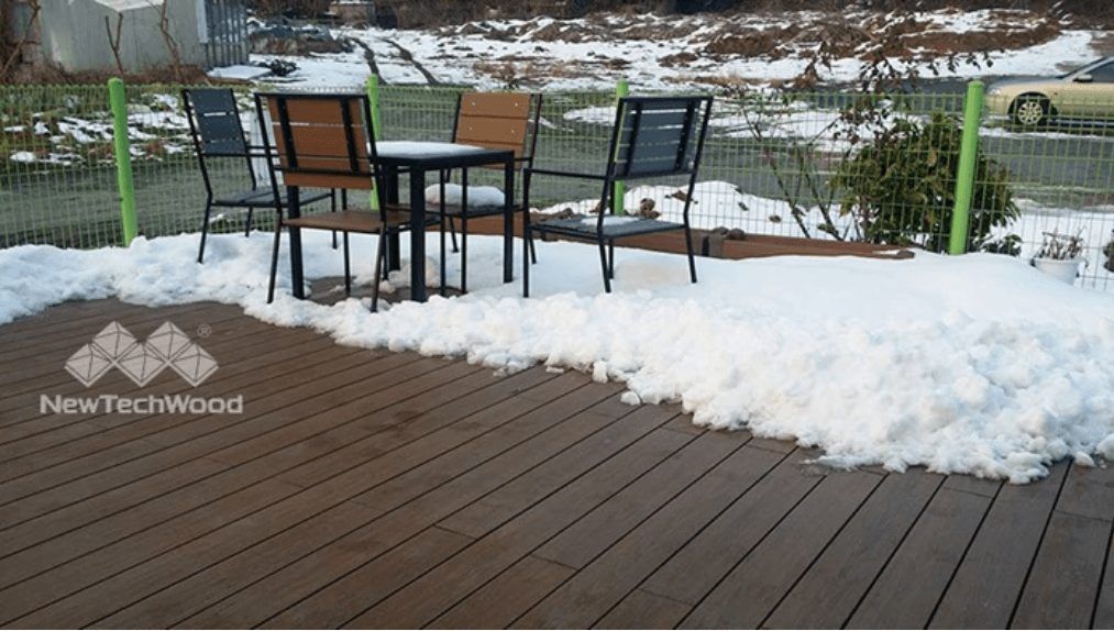 deck with snow